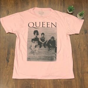 Queen Band Tee